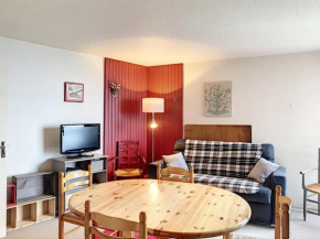 Appartement spacieux avec piscine chauffée, centre station, au pied des pistes - FR-1-267-183